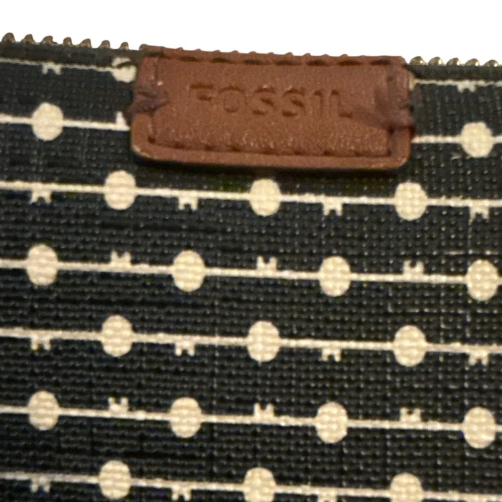 Fossil Black White Geometric Dot Zip Around Wallet‎ Manmade Material